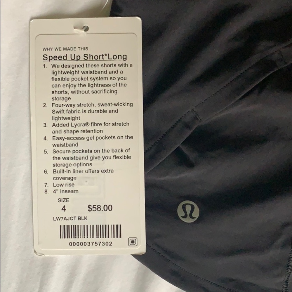 NWT Lululemon Speed Up Shorts 4” Size 4 Black